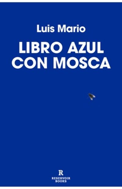 LIBRO AZUL CON MOSCA